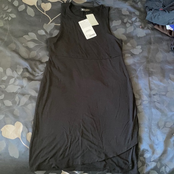 Athleta black dress NWT La Palma small - Picture 1 of 4